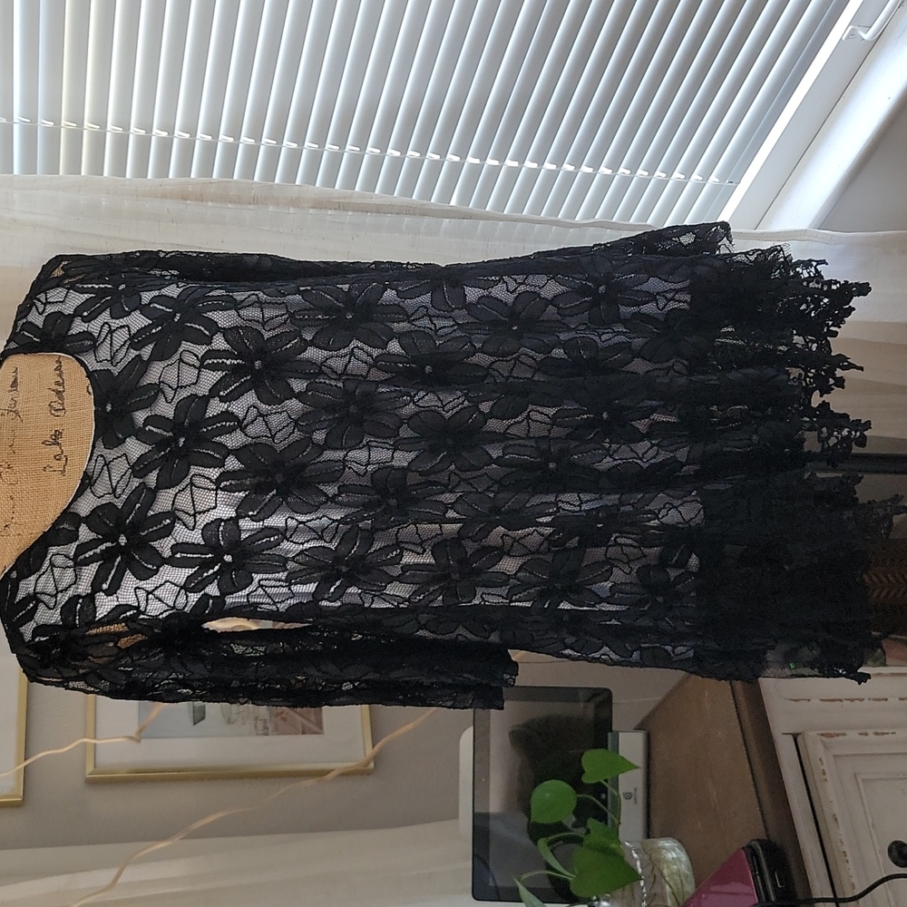 L&B Lace Swing Blouse